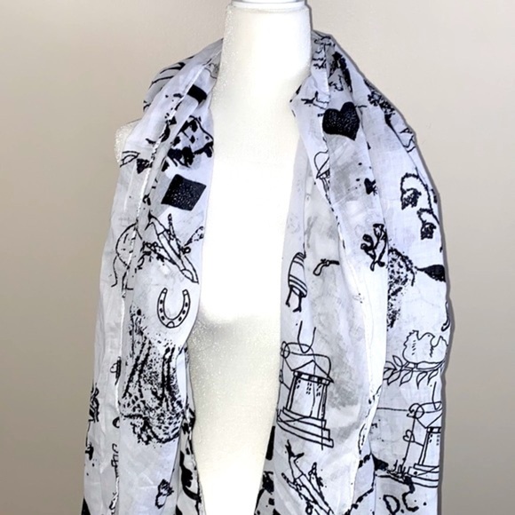 Carven perfumes scarf - Picture 6 of 9